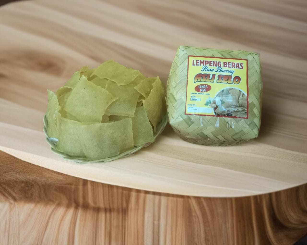 Lempeng Beras Rasa Bawang